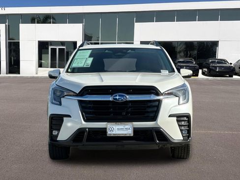 Used 2023 Subaru Ascent Limited image 8