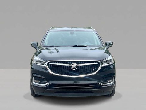 Used 2019 Buick Enclave Essence AWD/4WD image 3