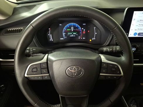 Used 2024 Toyota Grand Highlander AWD image 20