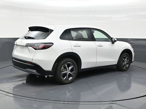 Used 2024 Honda HR-V EX-L image 5