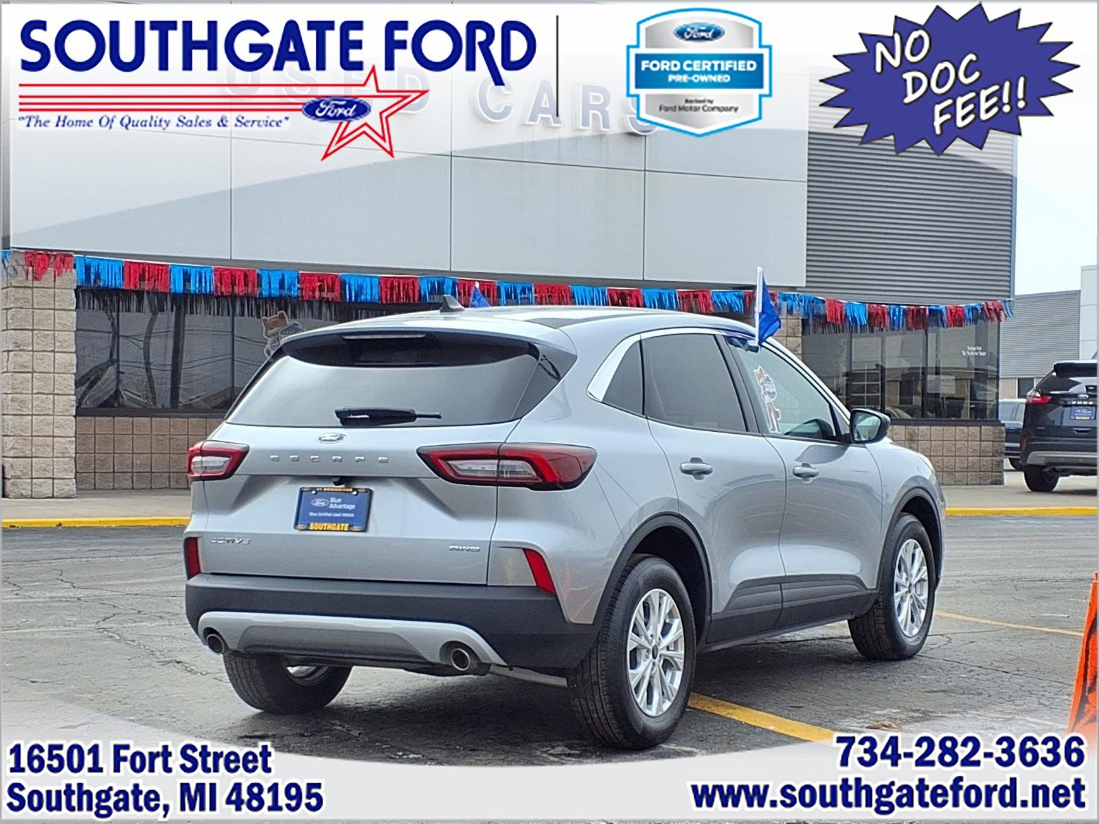 Used 2023 Ford Escape Active AWD/4WD image 2