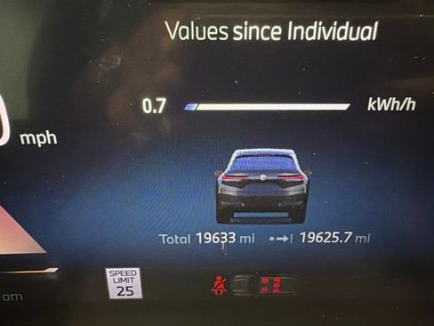 Certified 2025 BMW iX xDrive50 AWD/4WD image 30