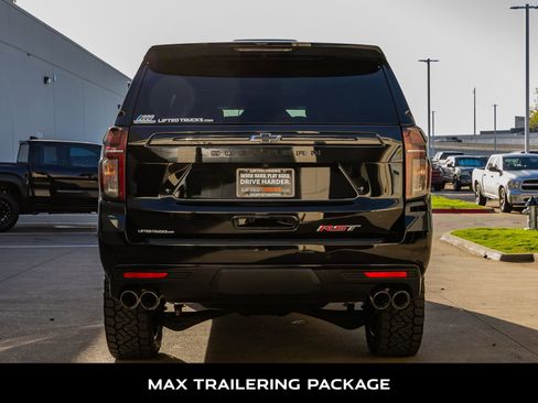 Used 2023 Chevrolet Suburban RST w/ Sport Performance Package image 8