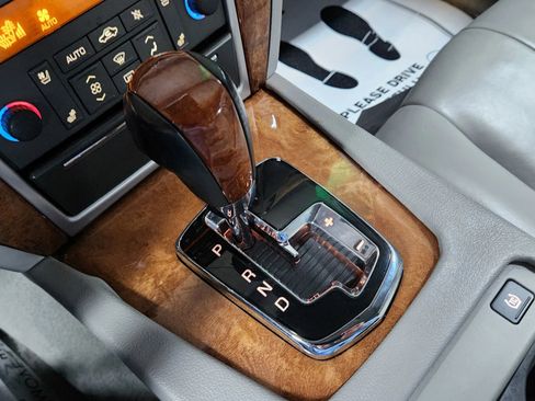 Used 2010 Cadillac STS image 43