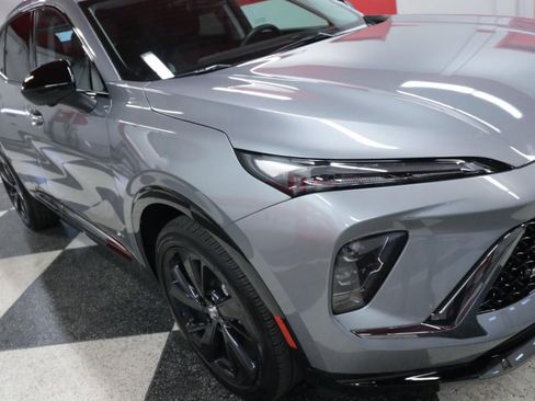 Used 2025 Buick Envision Sport Touring image 30