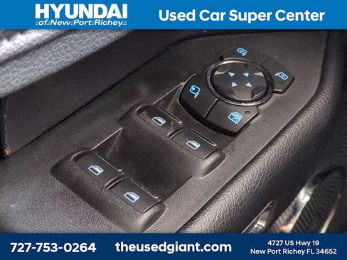 Used 2019 Ford Expedition XLT w/ Equipment Group 202A RWD image 28