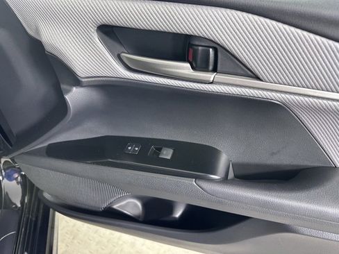 Used 2025 Toyota Camry XSE image 10