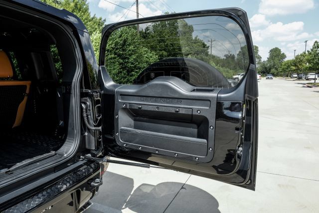 Used 2024 Land Rover Defender 110 V8 AWD/4WD image 74