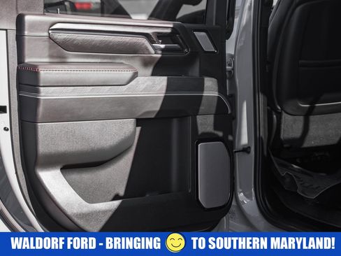 Used 2024 GMC Sierra 2500 AT4X w/ AT4X AEV Edition image 50