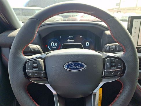New 2026 Ford Explorer ST-Line w/ ST-Line Street Pack AWD/4WD image 14