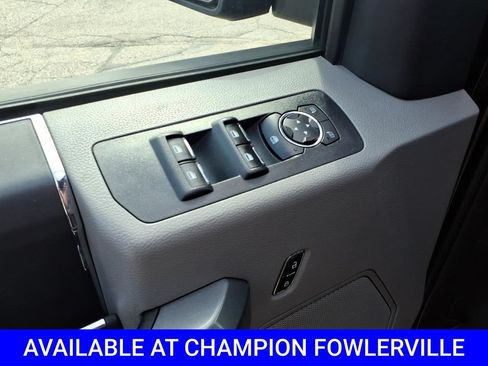 Used 2017 Ford F150 XLT w/ Trailer Tow Package RWD image 11