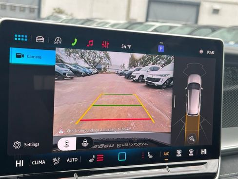 New 2026 Volkswagen Tiguan SE image 18