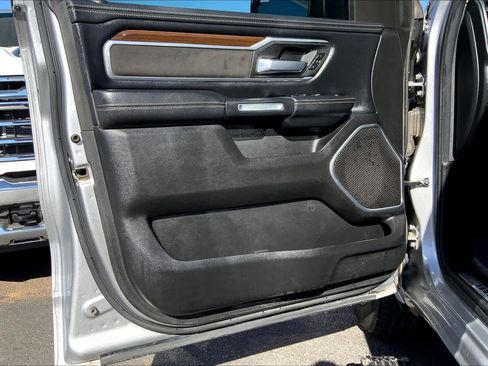 Used 2022 RAM 1500 Laramie w/ Laramie Southwest Edition image 21