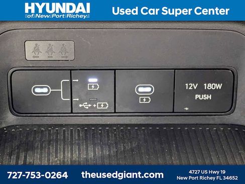 Certified 2025 Hyundai Kona SE FWD image 23