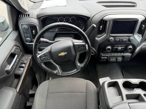 Used 2021 Chevrolet Silverado 2500 LT w/ All Star Edition AWD/4WD image 8