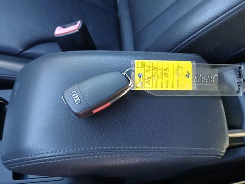 Used 2016 Audi Q3 2.0T Premium Plus w/ Technology Package image 8