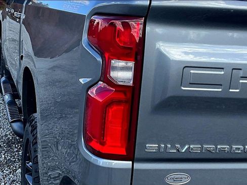 Used 2021 Chevrolet Silverado 1500 LT Trail Boss w/ Bed Protection Package image 27