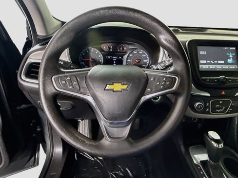 Used 2018 Chevrolet Equinox LS FWD image 13