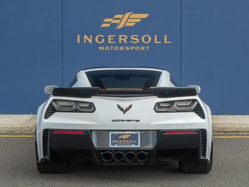 Used 2019 Chevrolet Corvette Z06 image 6