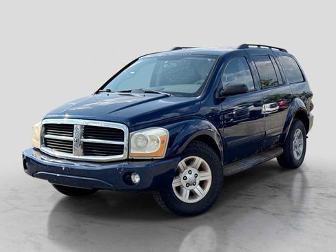 Used 2005 Dodge Durango SLT AWD/4WD image 1