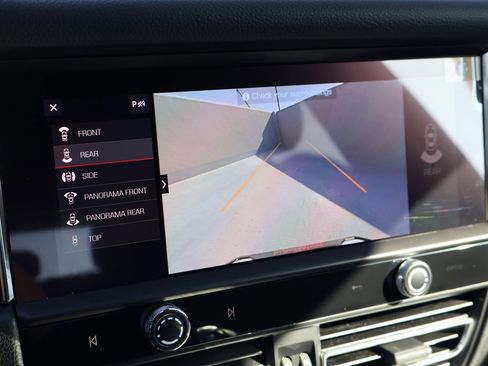 New 2026 Porsche Macan S image 19