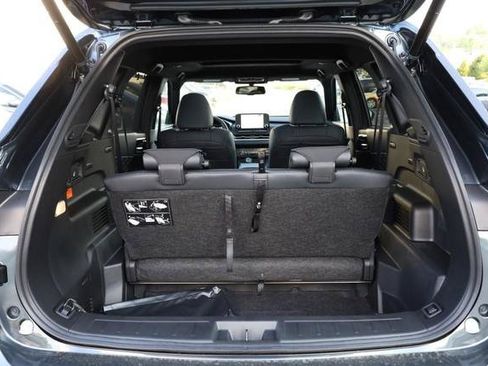 New 2026 Nissan Rogue Platinum AWD/4WD image 7
