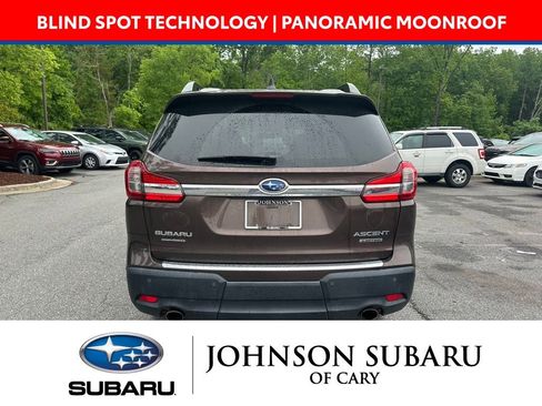 Used 2021 Subaru Ascent Limited w/ Technology Package AWD/4WD image 4