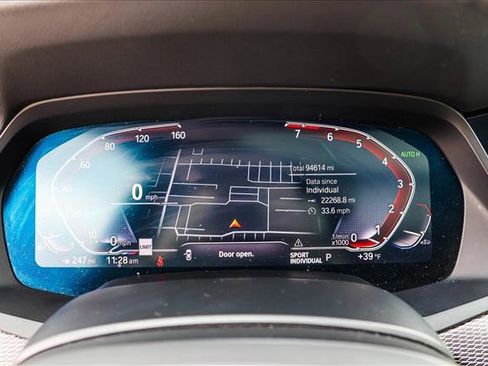 Used 2021 BMW X6 xDrive40i w/ M Sport Package image 15