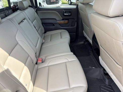 Used 2018 GMC Sierra 1500 SLT w/ SLT Premium Package image 33