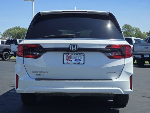 Used 2025 Honda Odyssey Sport-L image 18