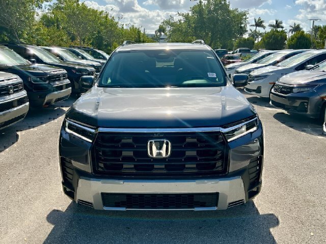 New 2026 Honda Pilot Touring image 2