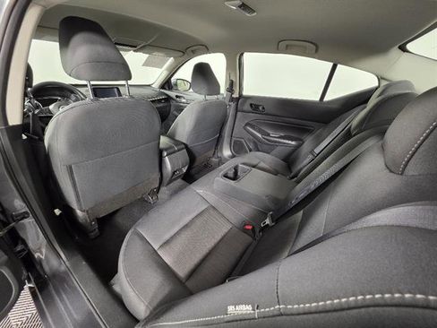 Used 2024 Nissan Altima 2.5 SV FWD image 23
