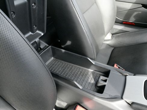 Used 2017 Porsche 911 Carrera 4S image 46