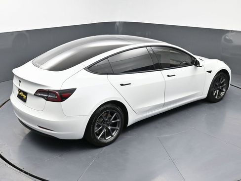 Used 2021 Tesla Model 3 Standard Range Plus image 49