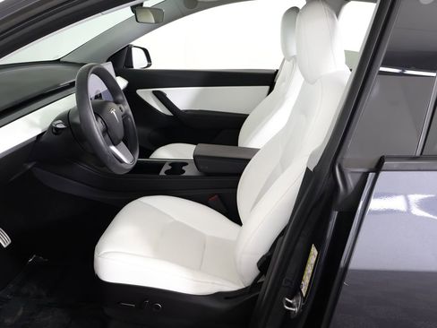 Used 2021 Tesla Model Y Performance AWD/4WD image 30