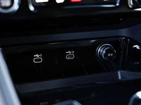 Certified 2025 Audi Q5 Premium Plus w/ Premium Plus AWD/4WD image 39