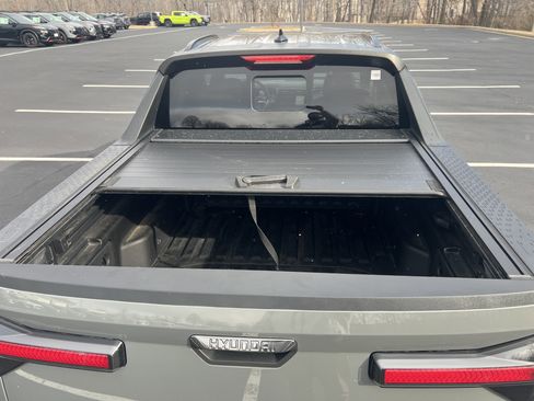 Used 2022 Hyundai Santa Cruz Limited image 30