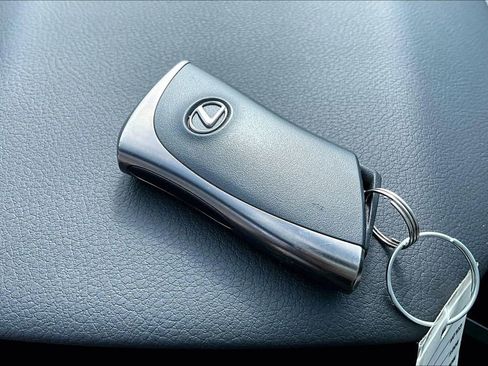 Used 2023 Lexus NX 350 AWD image 13