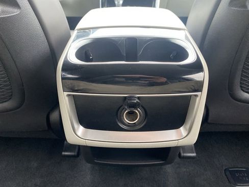 Certified 2023 Kia Carnival EX image 14