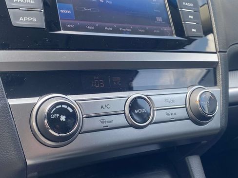 Used 2019 Subaru Outback 2.5i AWD/4WD image 24