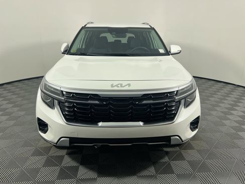 Certified 2024 Kia Seltos EX image 9