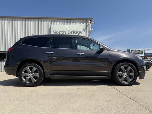 Used 2017 Chevrolet Traverse LT AWD/4WD image 29