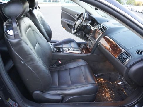 Used 2007 Jaguar XKR R image 11