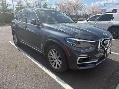 Used 2021 BMW X5 xDrive40i w/ Convenience Package image 4