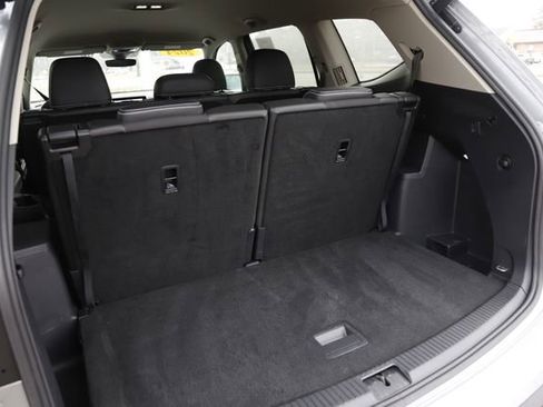 Used 2024 Volkswagen Atlas SE image 5