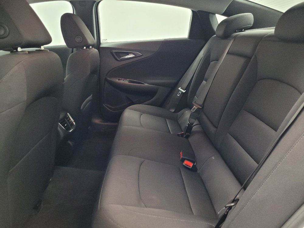 Used 2023 Chevrolet Malibu LT FWD image 18