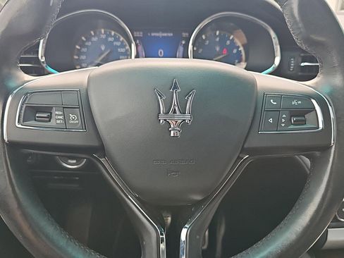 Used 2014 Maserati Quattroporte S Q4 AWD/4WD image 22