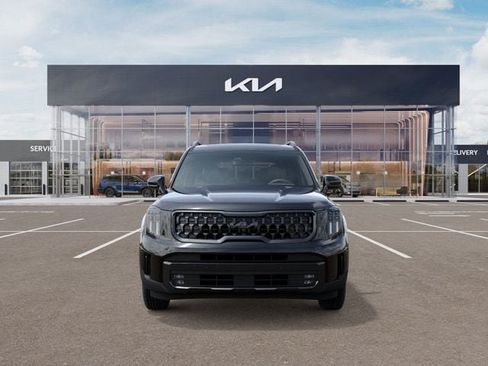Used 2025 Kia Telluride SX Prestige X-Line AWD/4WD image 2