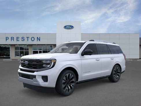 New 2025 Ford Expedition Platinum w/ Driver's Package image 1