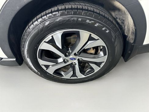 Used 2020 Subaru Outback Limited w/ Popular Package #2 image 11